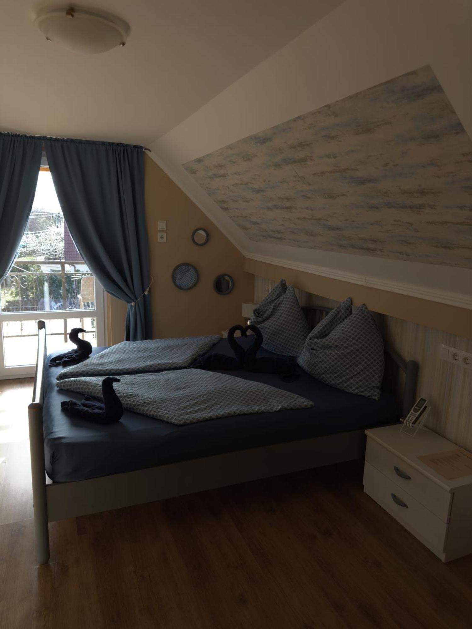 Rózsa Apartman 2 Alsóörs Habitación foto